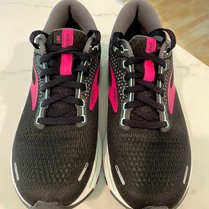 BROOKS GHOST 14